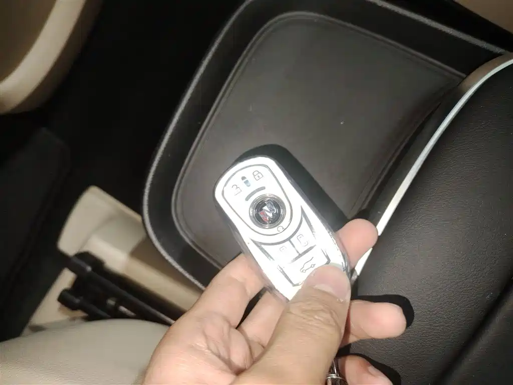 Buick GL8 2023 ES Landmaster Exclusive фото 17