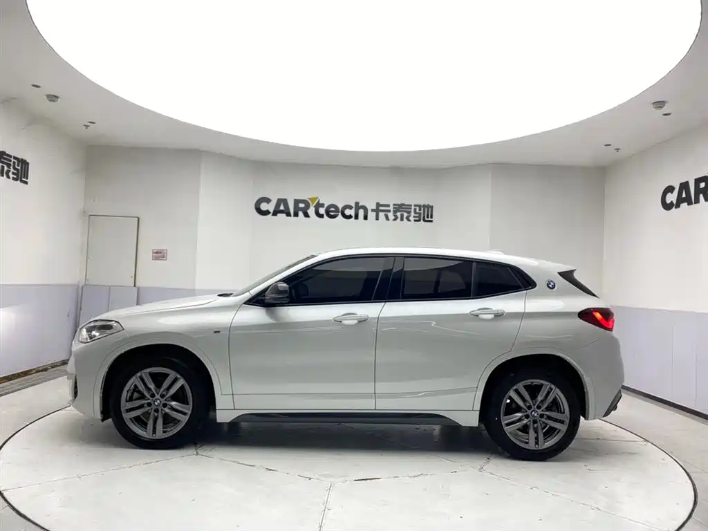 BMW X2 2024 2023 sDrive25i M Sport Shadow Edition