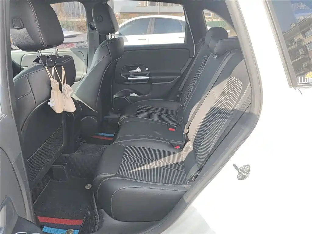 Mercedes-Benz B-Class 2021 B 180 Style фото 13