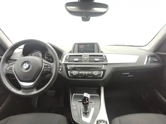 BMW 1 Series (Import) 2018 118i Leading — фото 5