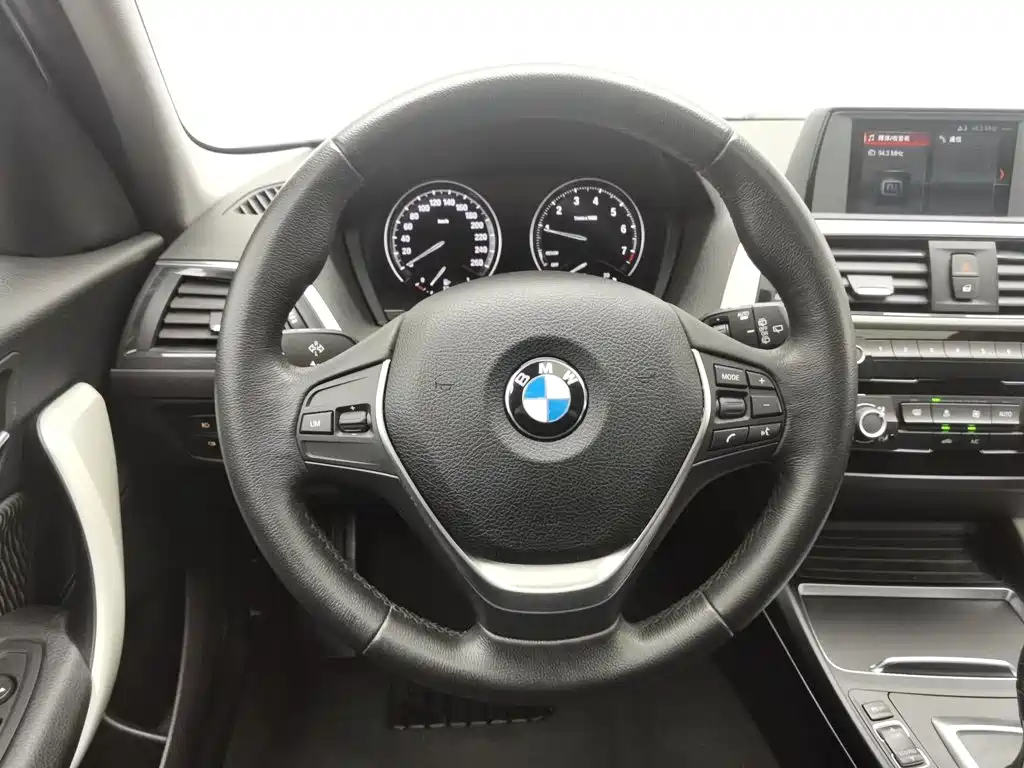 BMW 1 Series (Import) 2018 2018 118i Leading