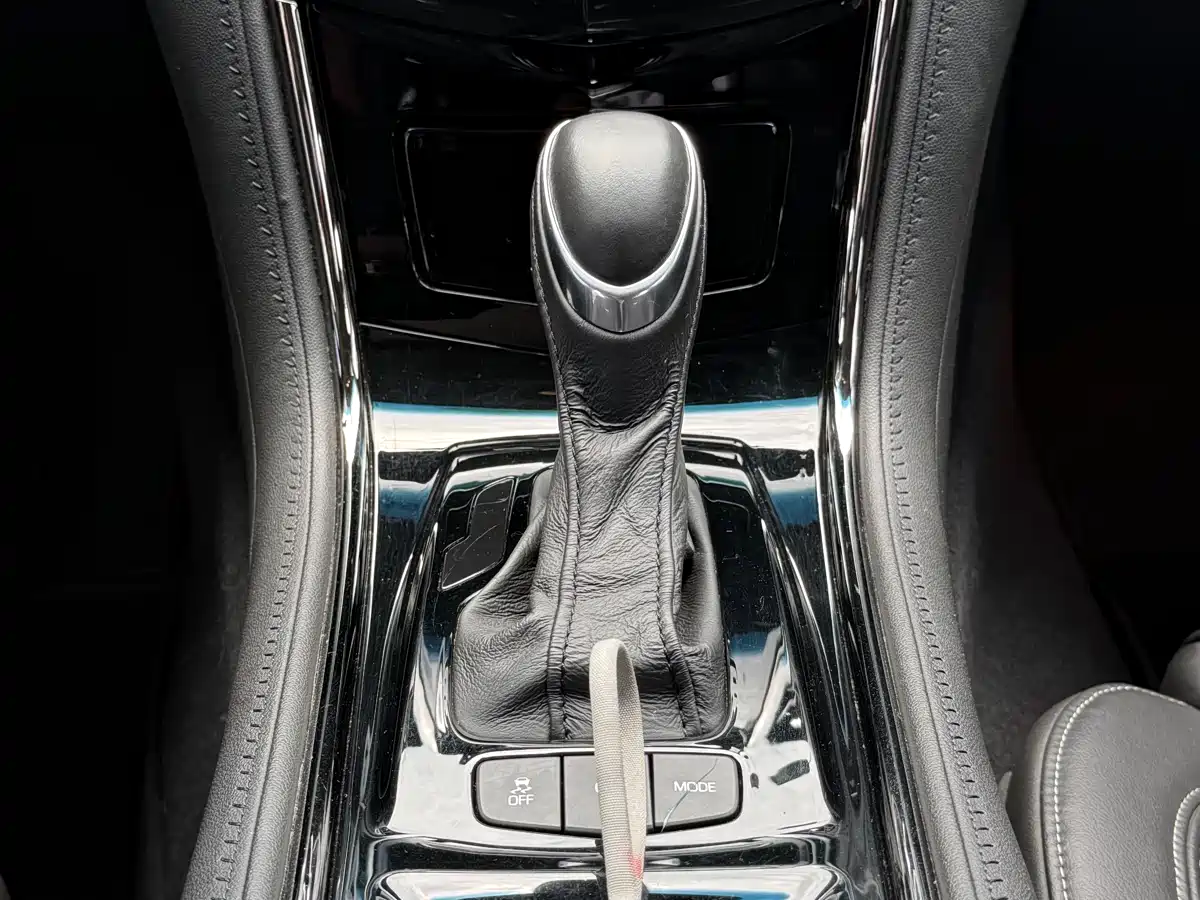 Cadillac ATS-L 2017 28T Technology фото 12