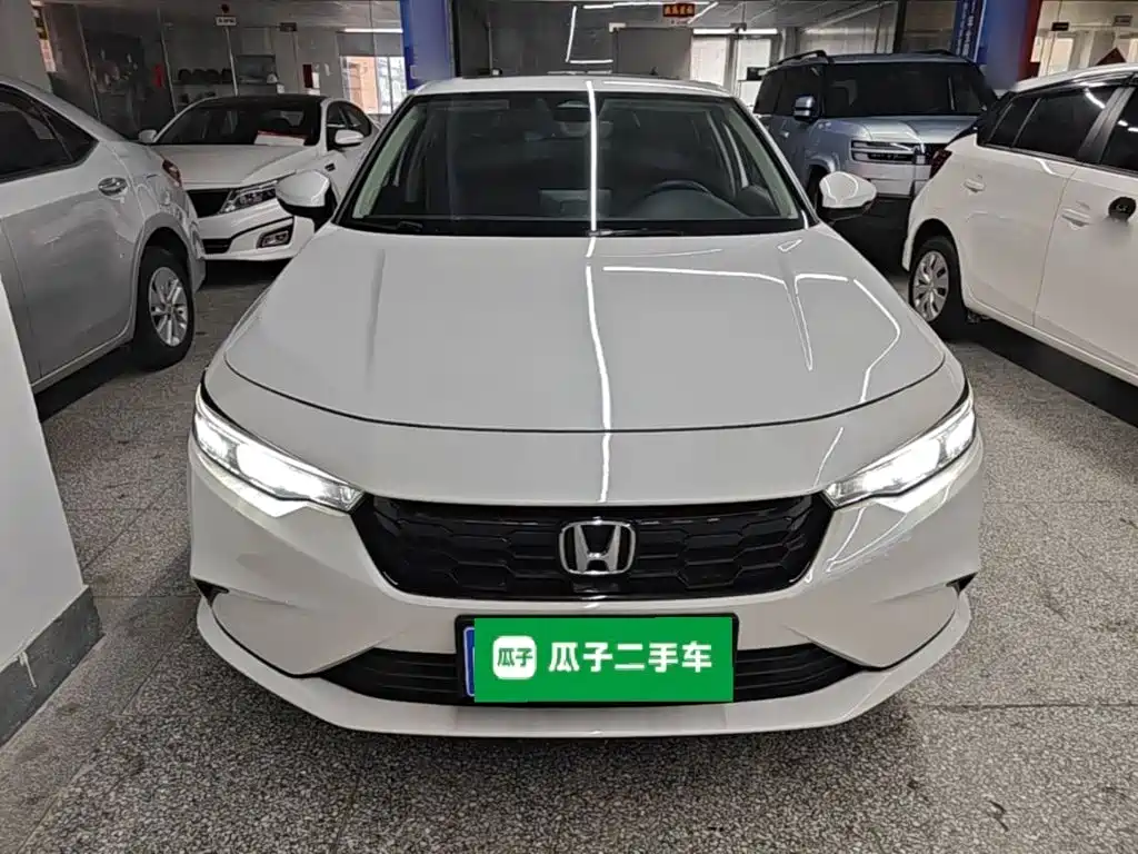 Фото 3 - Honda Integra