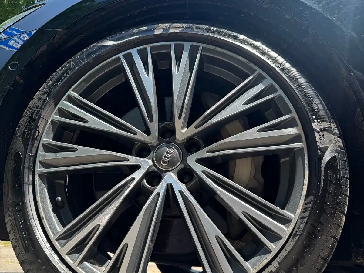 Audi A6L 2021 55 TFSI quattro Flagship Dynamic фото 22