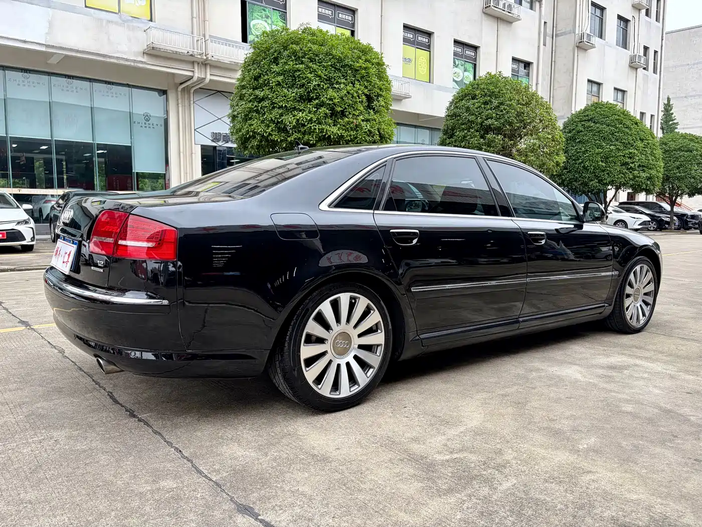 Audi A8 2008 A8L 2.8 FSI Standard фото 16
