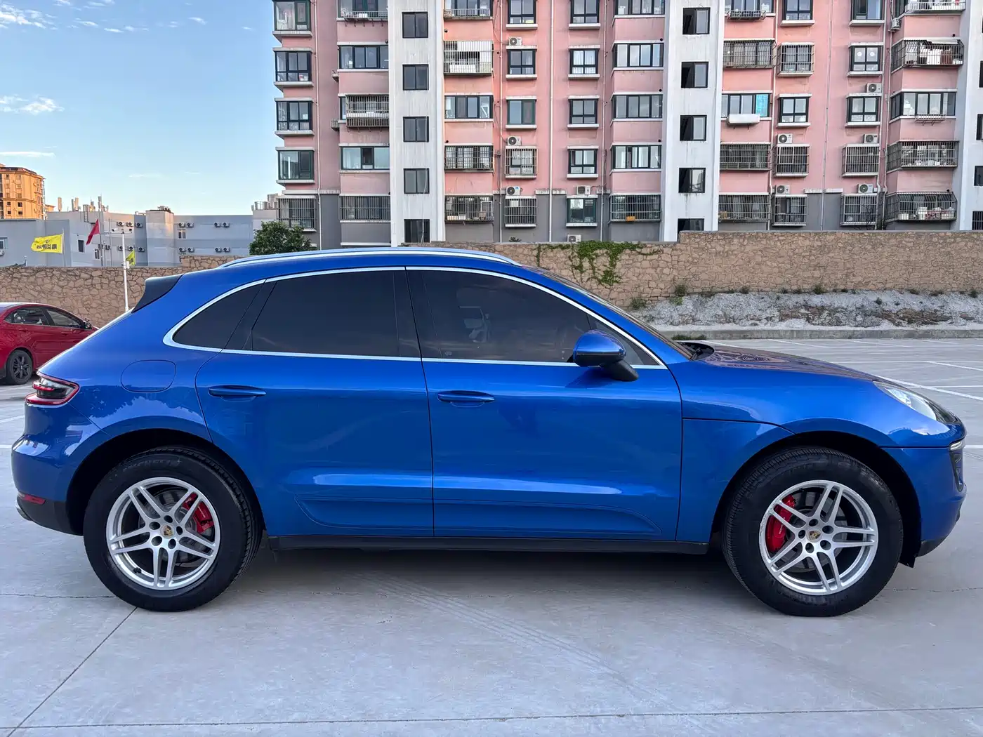 Porsche Macan 2016 Macan 2.0T фото 8