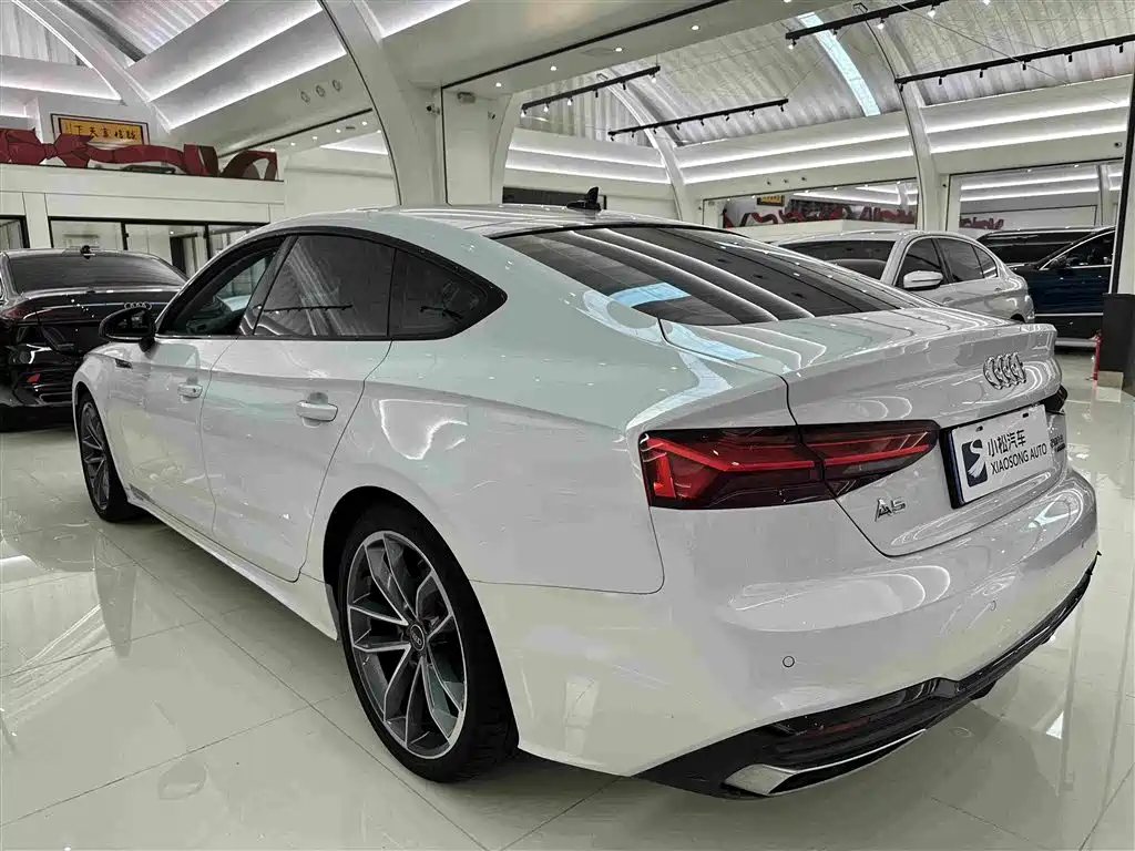 Audi A5 (Import) 2024 2024 Sportback 40 TFSI quattro Luxury Dynamic
