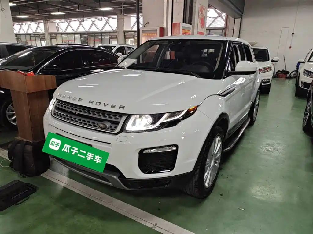 Land Rover Range Rover Evoque 2018 240PS SE Smart Edition фото 2