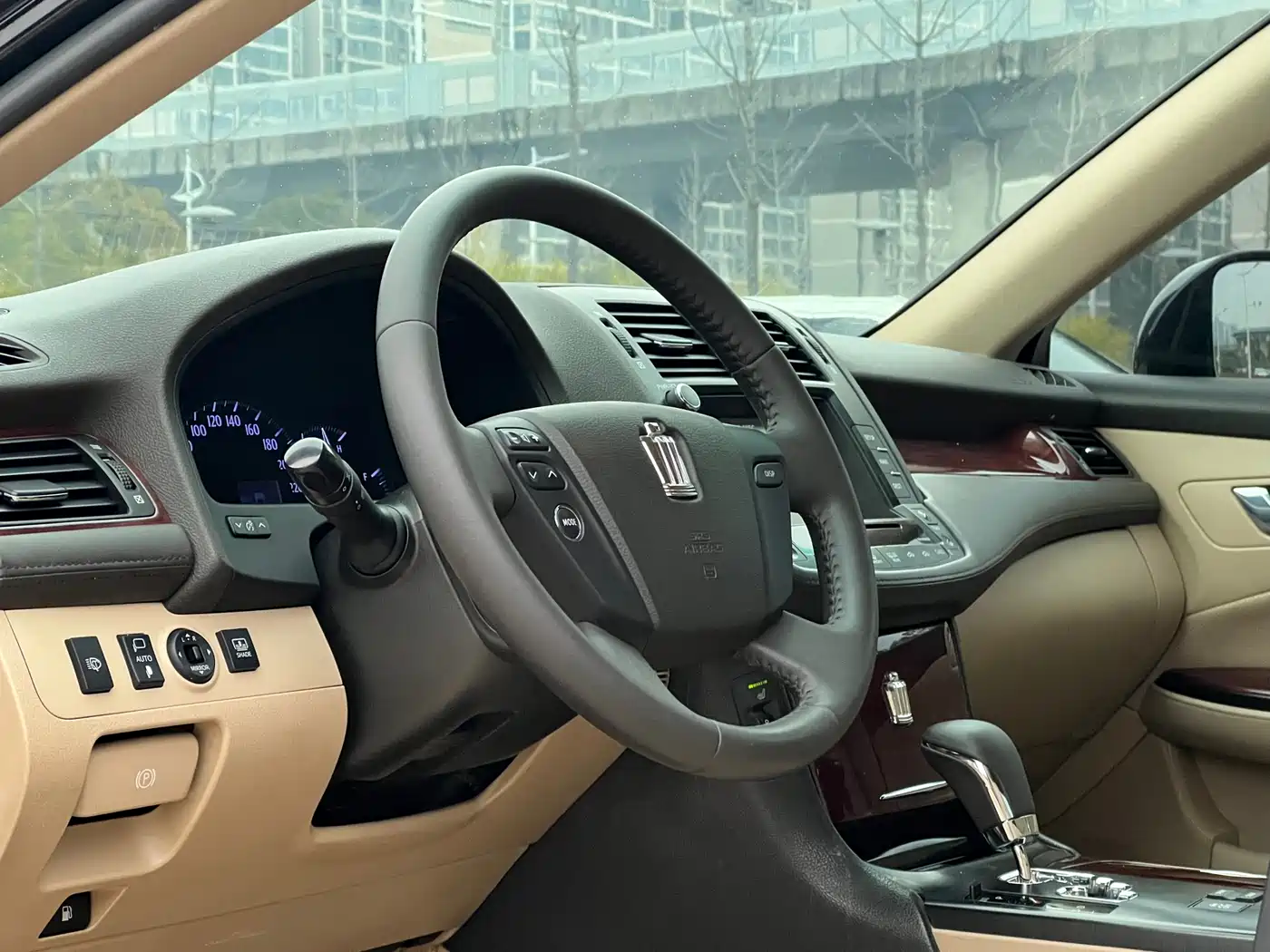 Toyota Crown 2011 2.5L Royal Leather Sunroof Special Edition фото 8