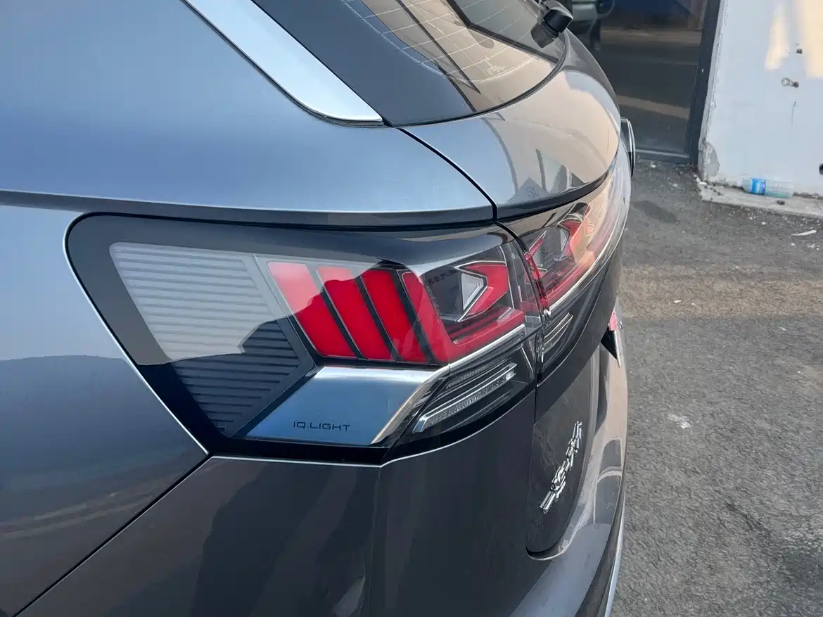 Volkswagen Tayron 2023 330TSI 2WD Luxury Plus Advanced Edition фото 6
