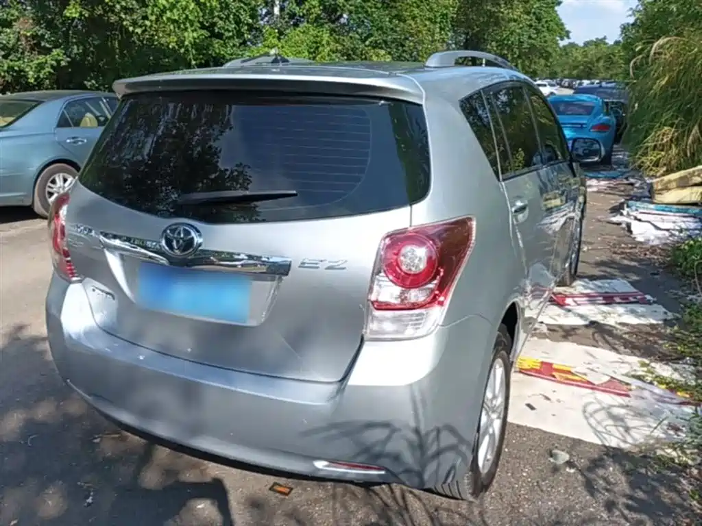 Toyota E'Z 2011 180E CVT Elite Edition фото 7