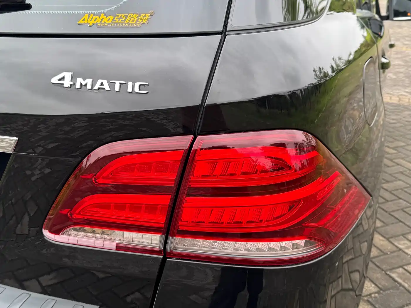Mercedes-Benz GLE 2018 GLE 320 4MATIC Dynamic Ultimate Edition фото 23