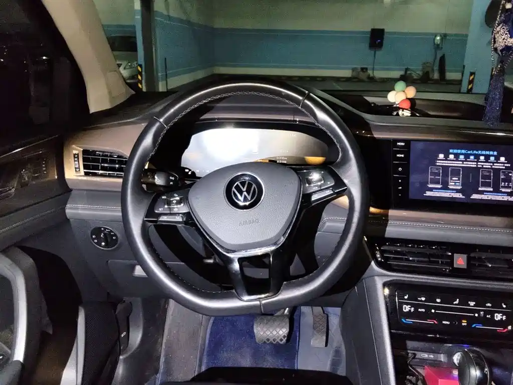 Volkswagen Tharu 2022 280TSI FWD Luxury Edition фото 3