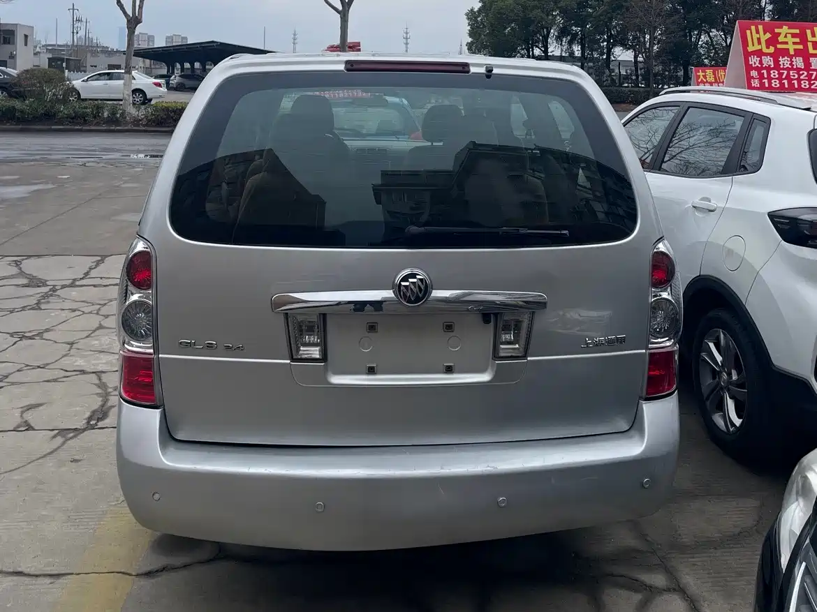 Buick GL8 2013 2.4L Classic фото 4