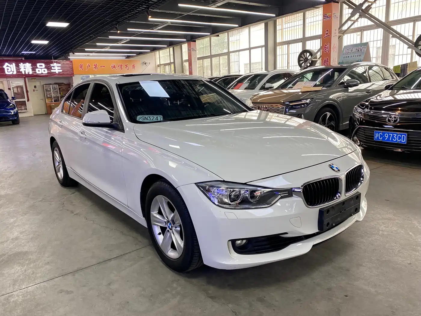 BMW 3 Series 2014 320i Fashion фото 3