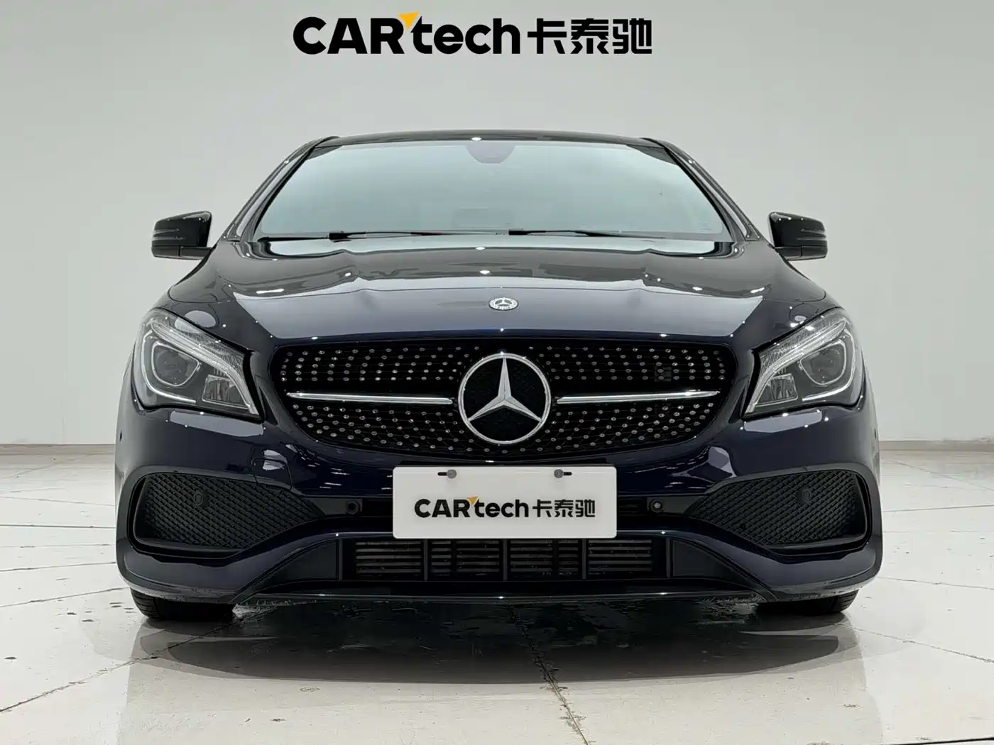 Mercedes-Benz CLA (Import) 2018 CLA 220 4MATIC фото 2