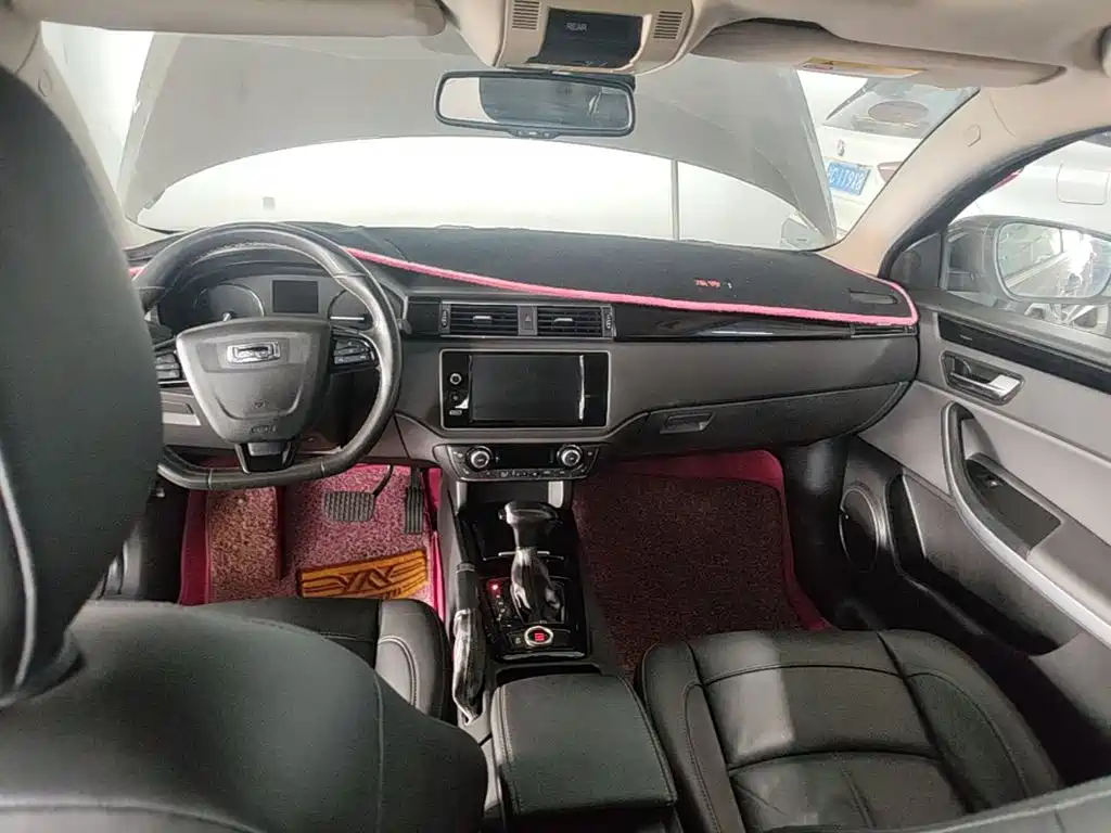 Qoros 3 2016 2016 Sedan 1.6T Automatic Zhizhen Enhanced