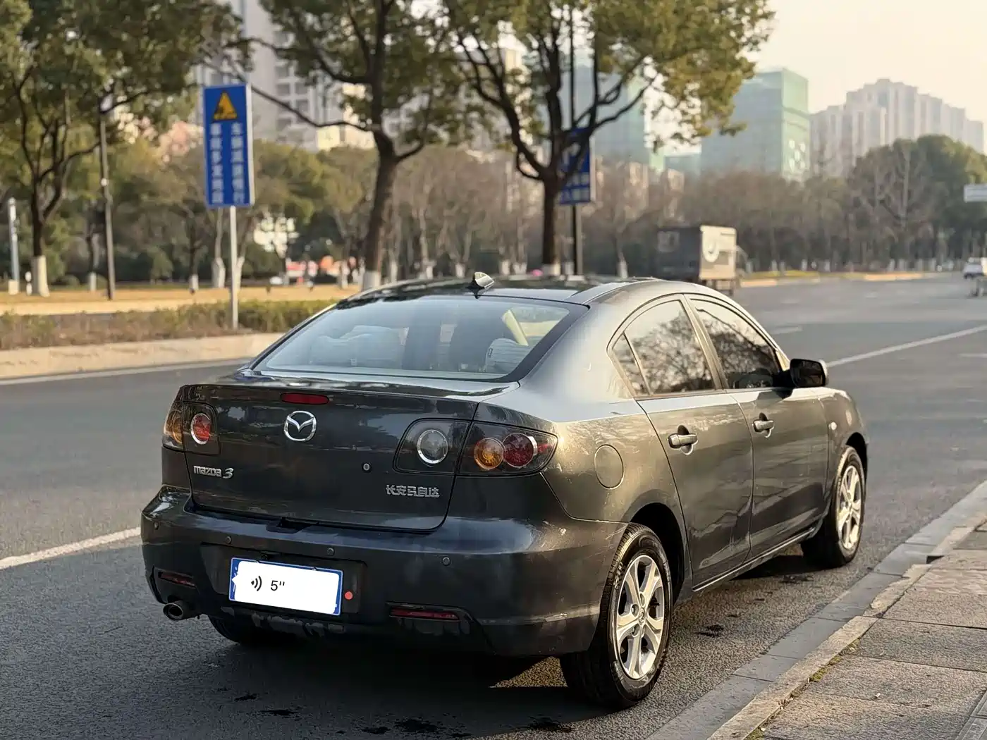 Mazda 3 2012 2010 1.6L Automatic Classic Fashion