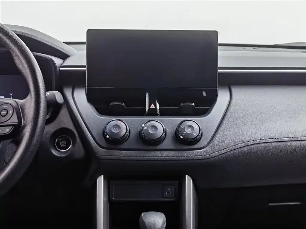 Toyota Corolla Cross 2023 2.0L Pioneer Edition фото 12