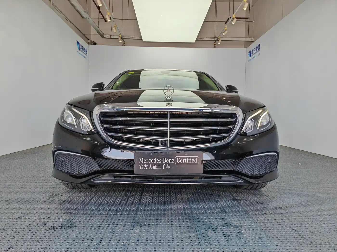 Mercedes-Benz E-Class 2020 Facelift E 300 L Exclusive фото 2
