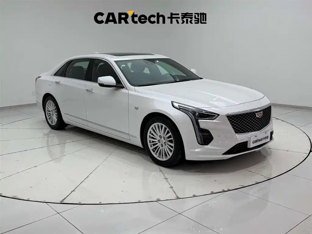 CADILLAC CT6