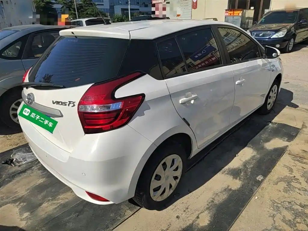 Toyota Vios FS 2017 1.5L CVT Fengchi Edition фото 7