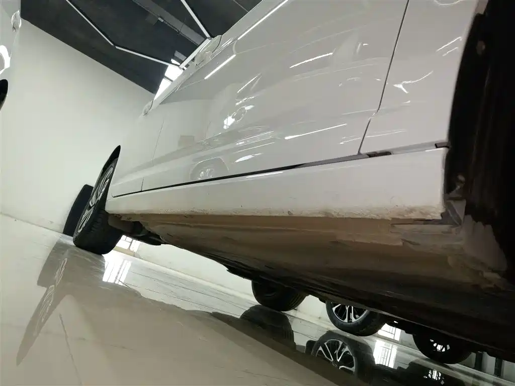 Volkswagen Sagitar 2022 280TSI DSG Soaring Edition фото 17