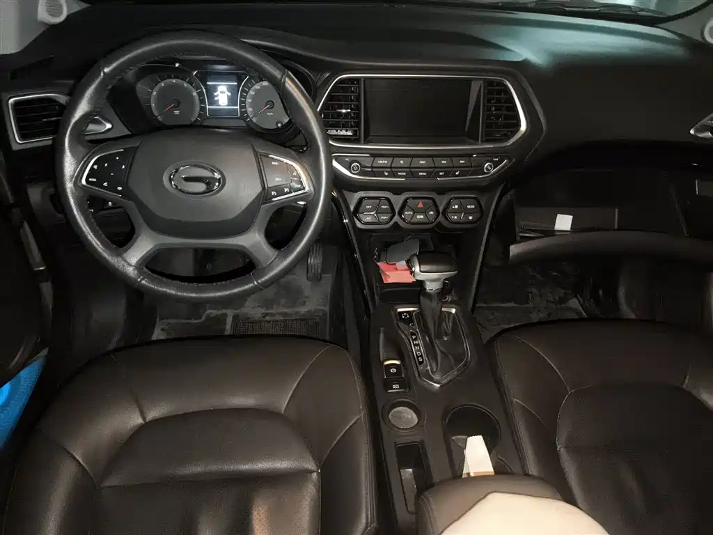 GAC Trumpchi Trumpchi GS4 2017 235T Automatic 2WD Luxury Smart Connected Edition фото 13