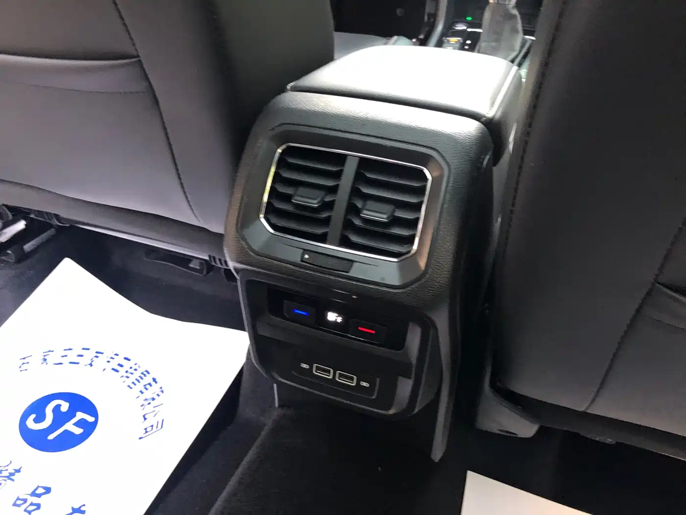Volkswagen Tiguan L 2020 330TSI Auto 2WD Smart Luxury China VI фото 9