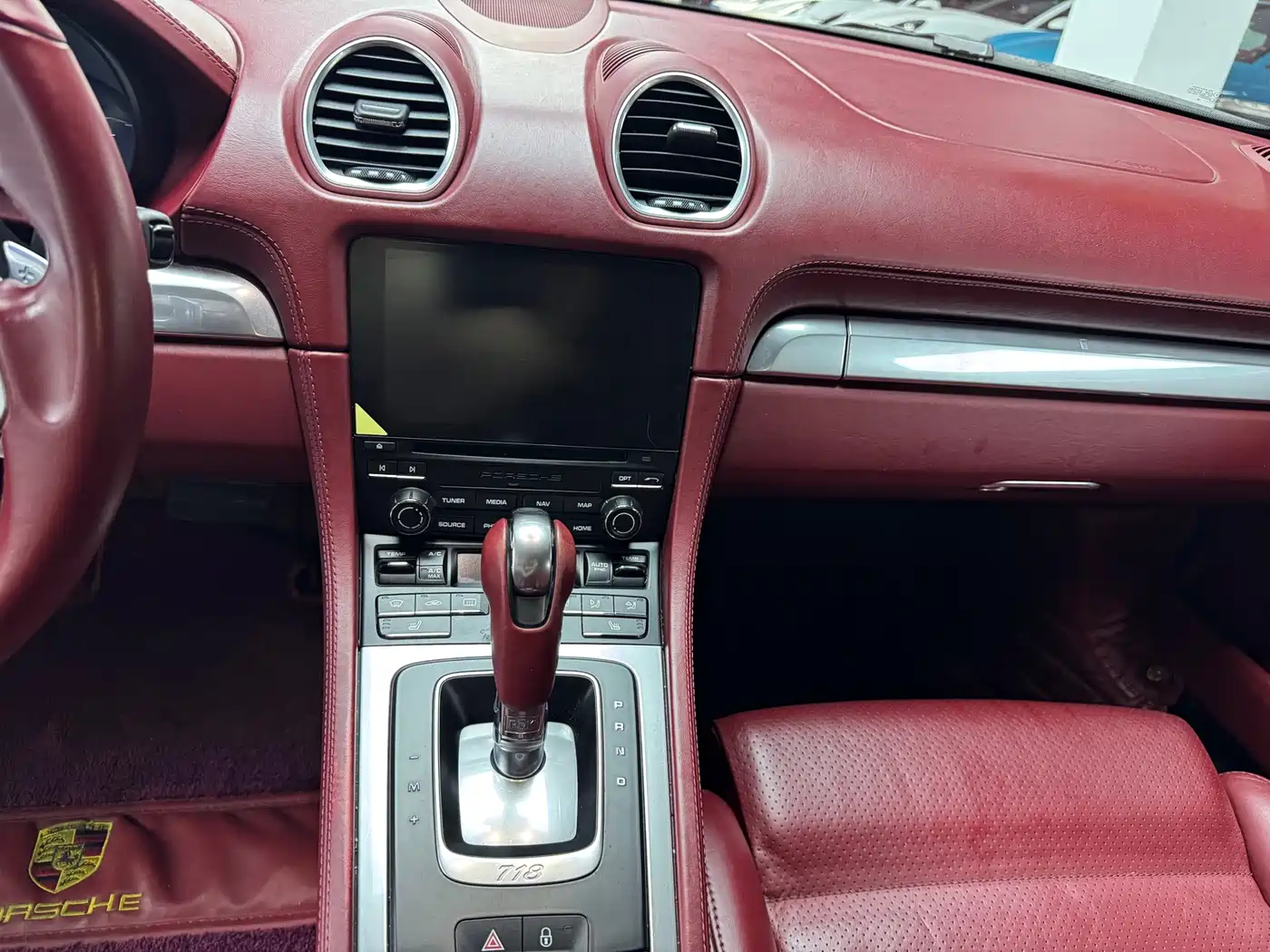 Porsche 718 2018 Boxster 2.0T фото 8