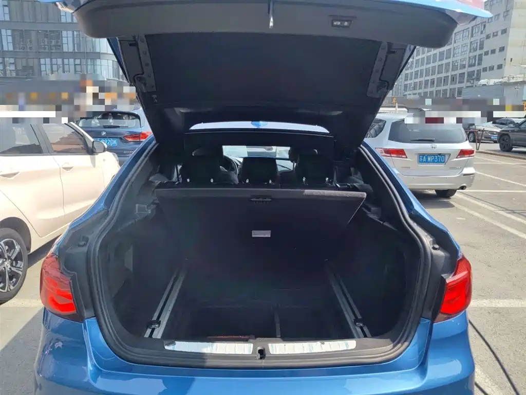 BMW 3 Series GT 2019 320i M Sport Package фото 19