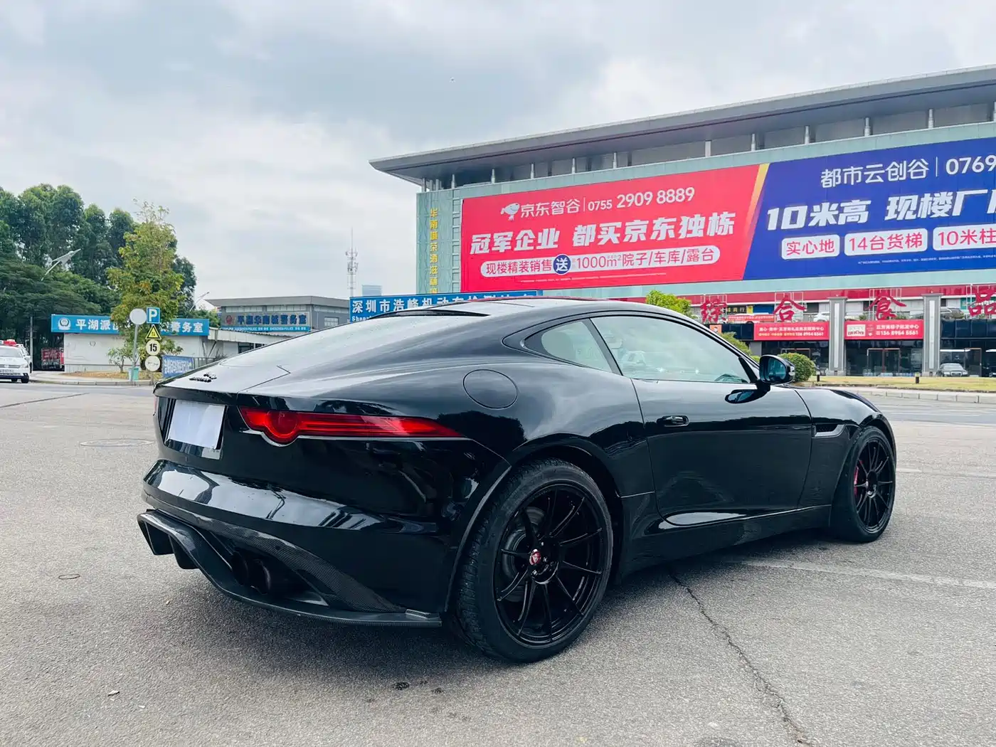 Jaguar F-TYPE 2015 3.0 SC Hardtop фото 9