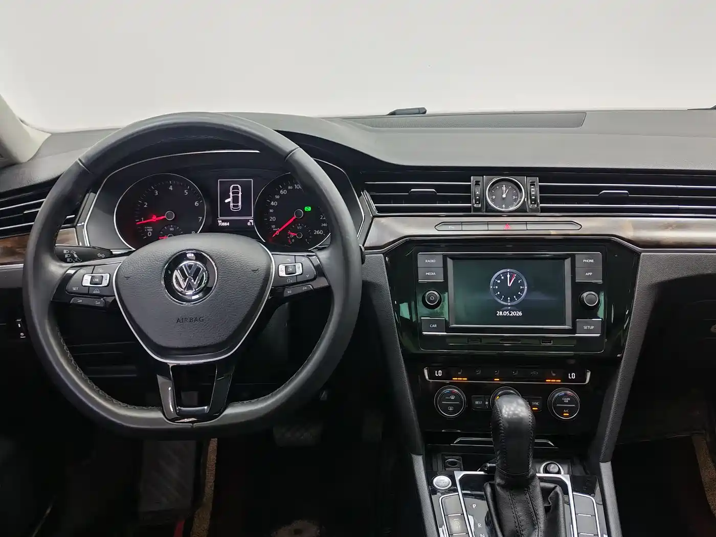 Volkswagen Magotan 2018 330TSI DSG Luxury фото 11