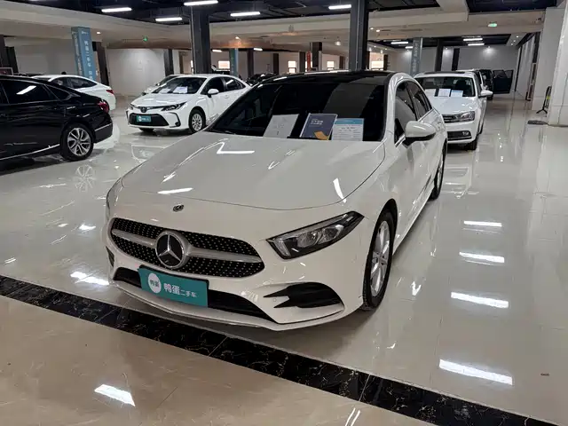 MERCEDES-BENZ A CLASS