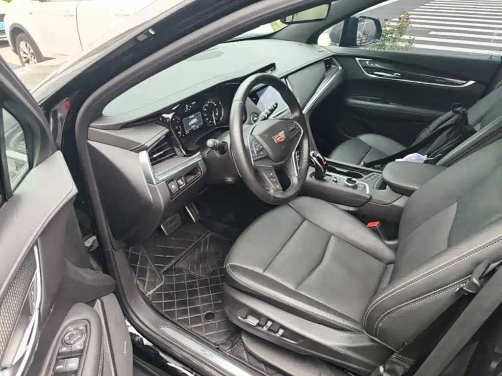 Cadillac XT5 2024 2024 2.0T AWD Luxury (Hummingbird Edition)