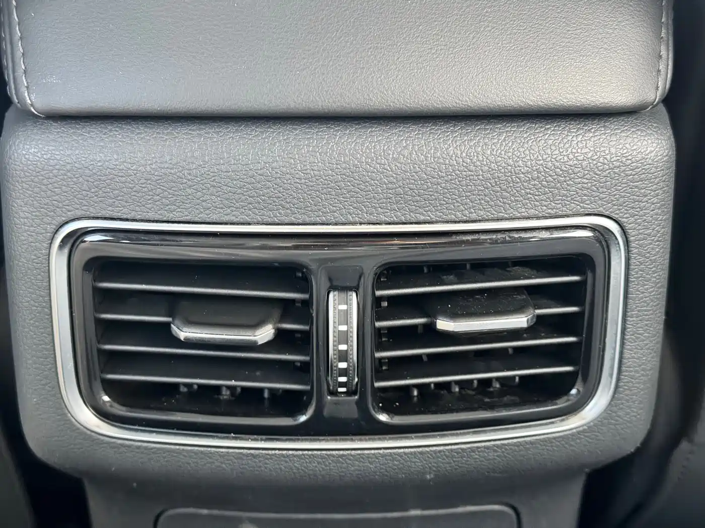 Hongqi HS5 2019 2.0T Smart Connect Enjoy Edition фото 17