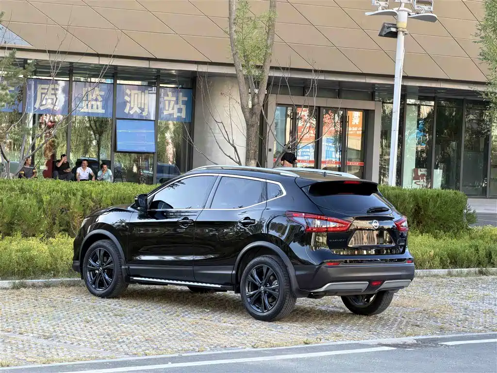 Фото 6 - Nissan Qashqai