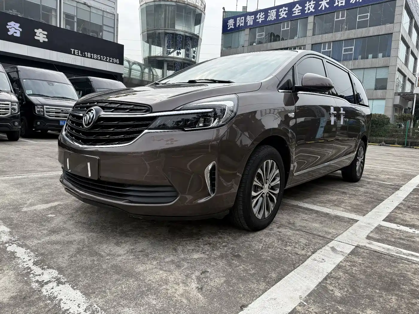 Buick GL8 2021 Land Business Class 652T Luxury фото 2