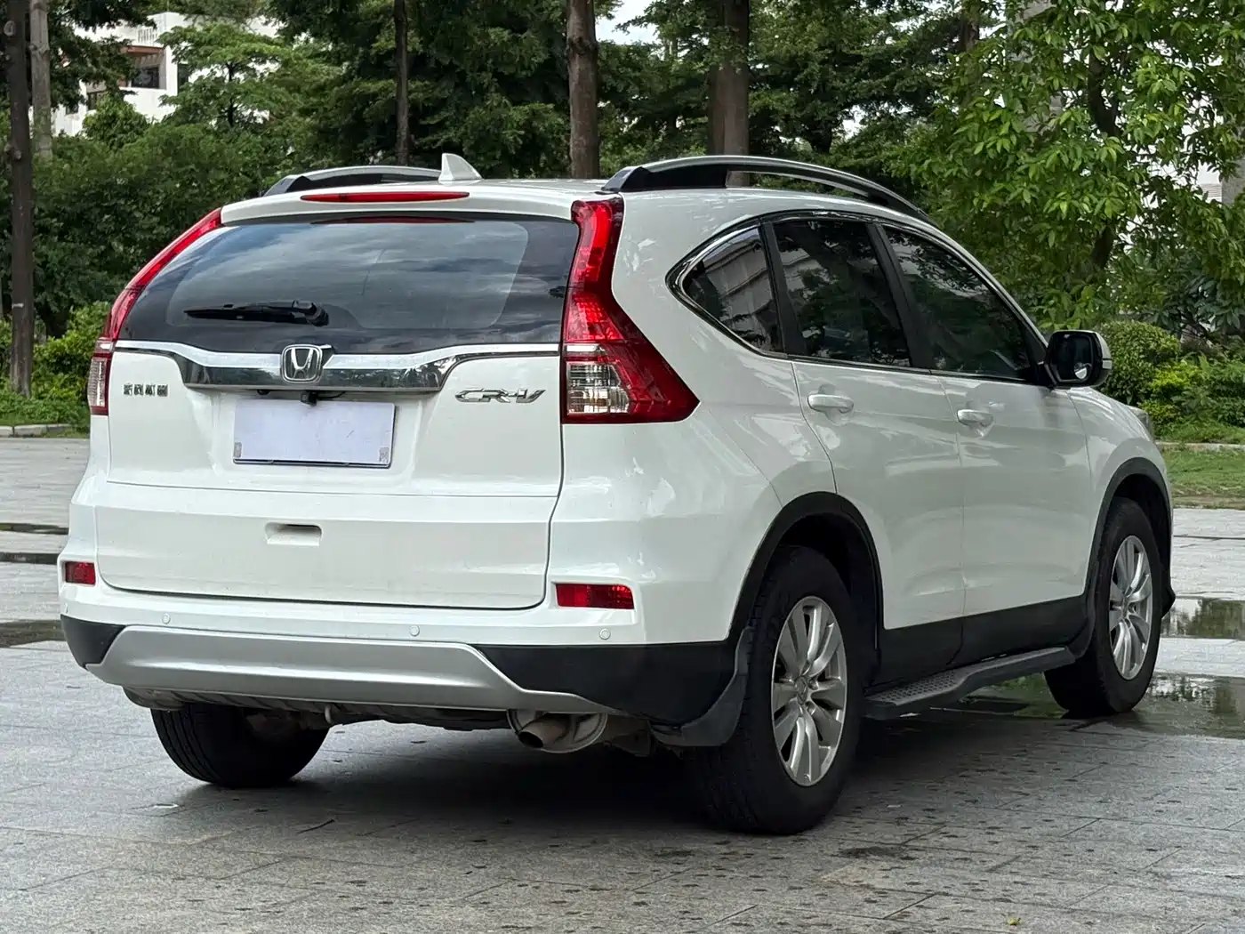 Фото 13 - Honda CR-V