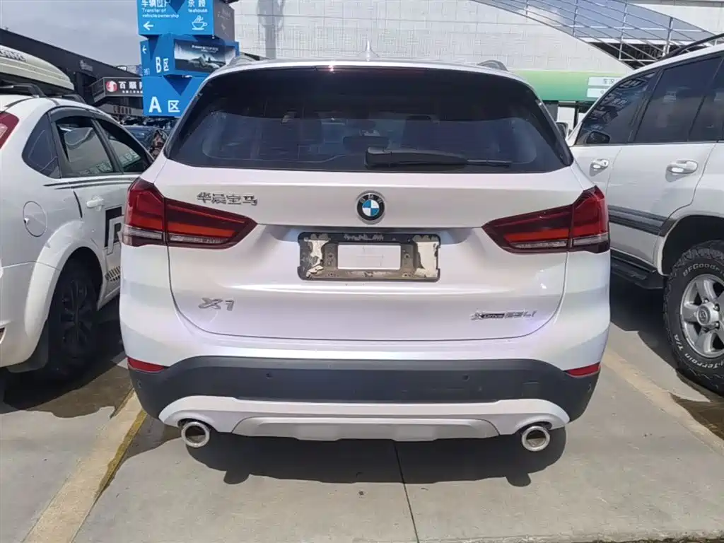 BMW X1 2022 Facelift xDrive25Li Premium Edition фото 4
