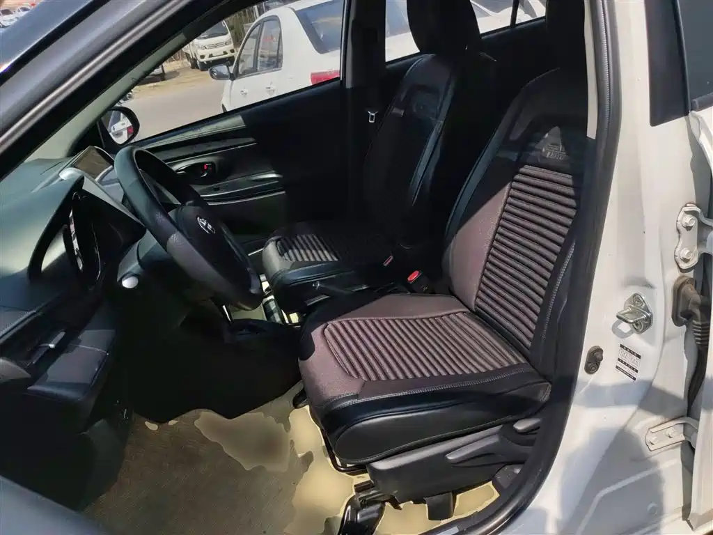 Toyota YARiS L Zhi Xuan 2016 Facelift 1.5E CVT Charming Edition фото 14
