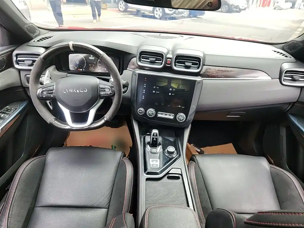 Lynk & Co 03 2018 1.5TD DCT Sport (China V) фото 10