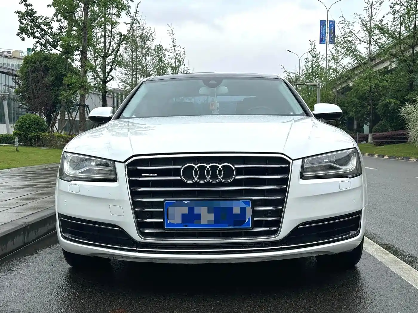 Audi A8 2014 A8L 45 TFSI quattro Comfort фото 2