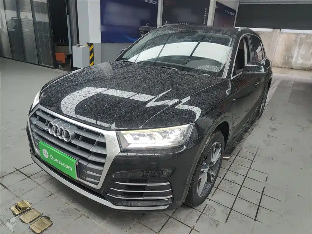 Audi Q5L 2020 40 TFSI Prestige Fashion