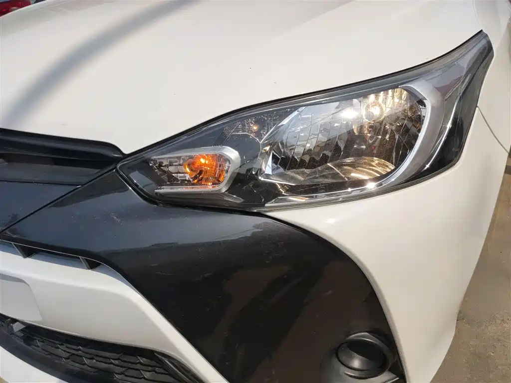 Toyota YARiS L Zhi Xuan 2016 Facelift 1.5E CVT Charming Edition фото 23