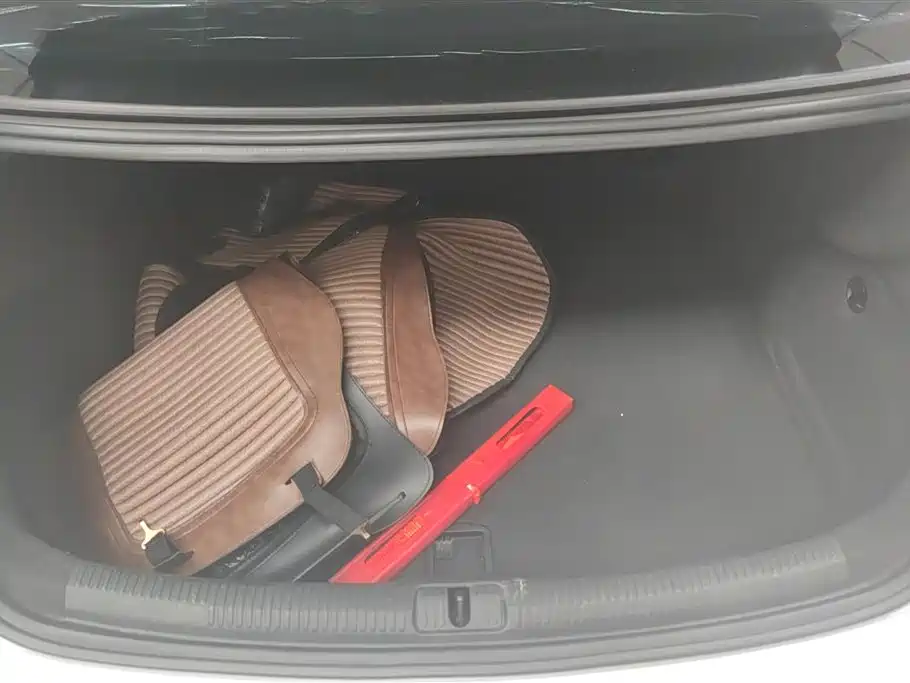 Audi A3 2016 Limousine 35 TFSI Style фото 4