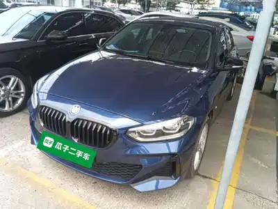 BMW 1
