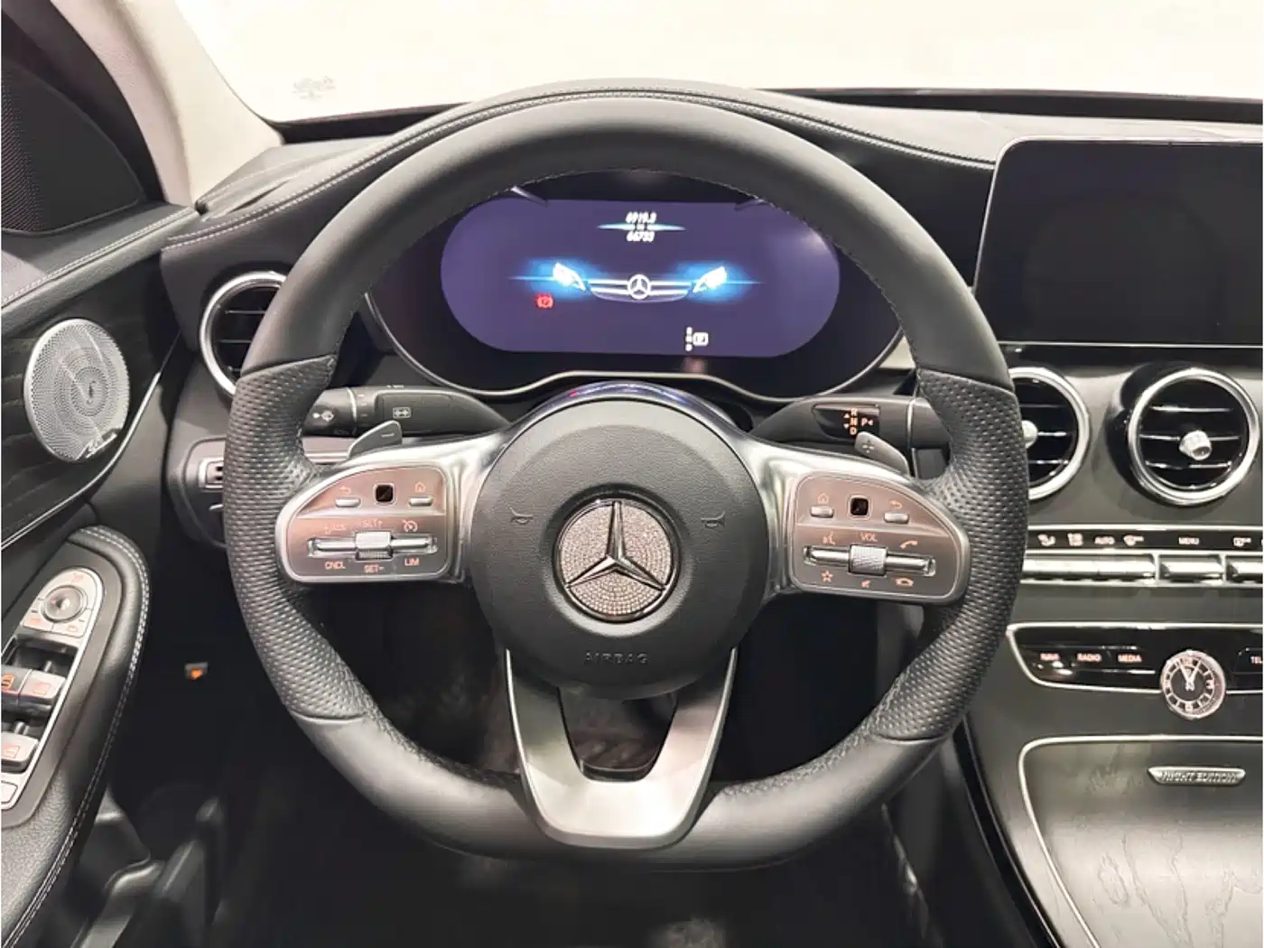 Mercedes-Benz C-Class 2021 C 260 L Sport Starry Exclusive Edition фото 9