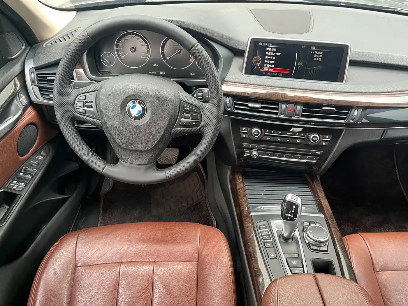 BMW X5 (Import) 2014 xDrive35i Leading фото 7