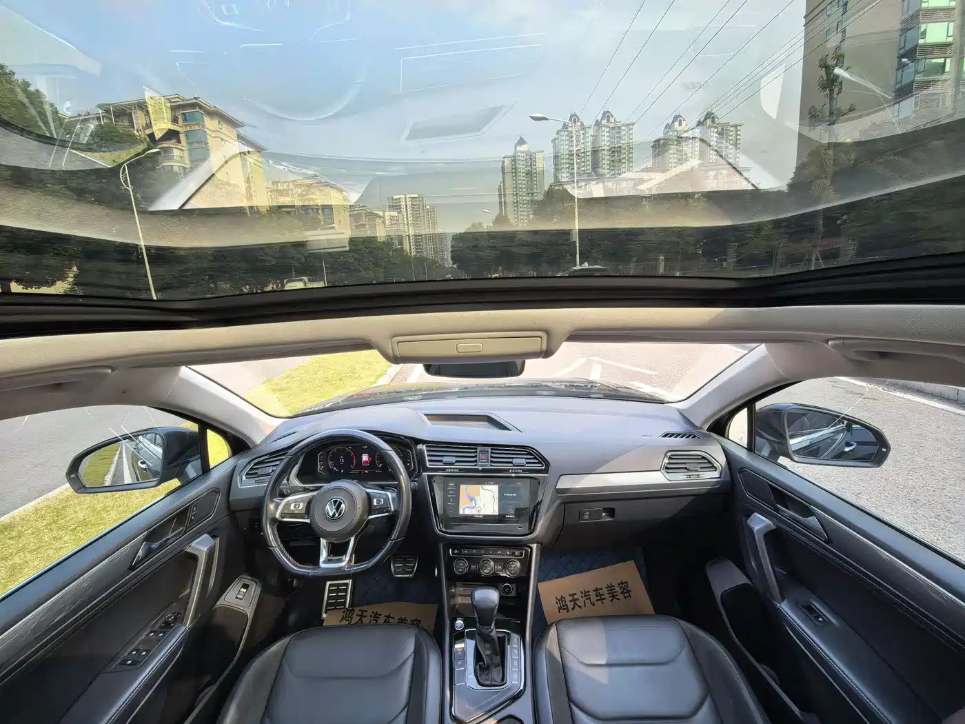 Volkswagen Tiguan L 2021 330TSI Automatic 2WD R-Line Premium фото 16
